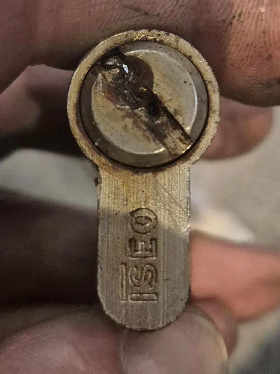 Real internal lock mechanism repair job in Leeds